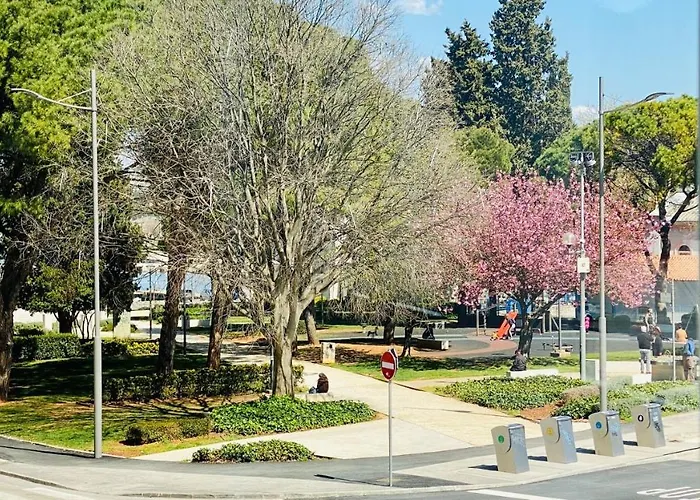 Bilini Castropola 公寓 *